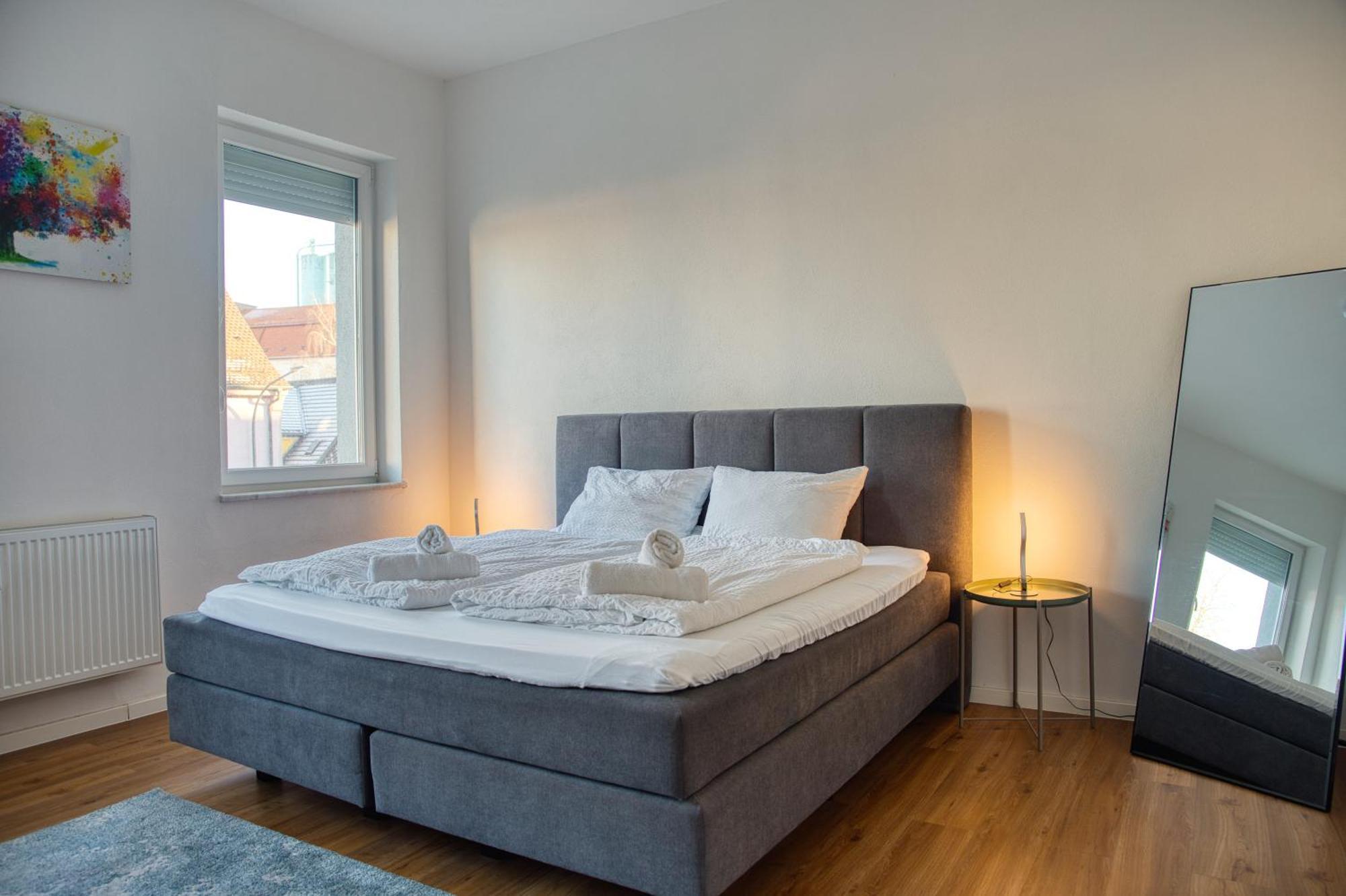 Wen Bhf Neu & Zentral In Weiden Fuer Bis Zu 6 Personen Apartment Weiden in der Oberpfalz Exterior photo
